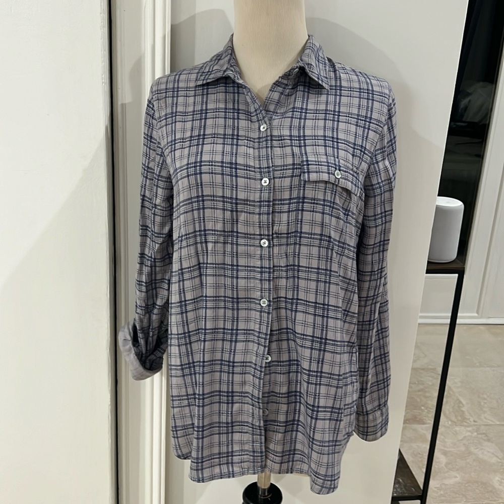 Soft. SoftJoie Plaid Shirt  S